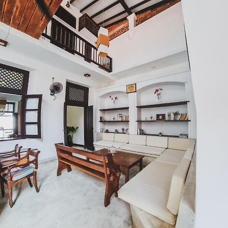 56 By Deco - Galle Fort Exterior photo