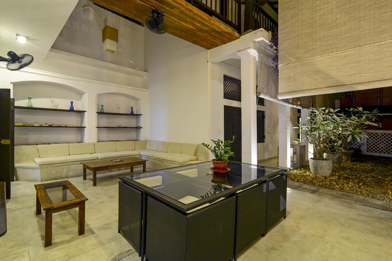 56 By Deco - Galle Fort Exterior photo
