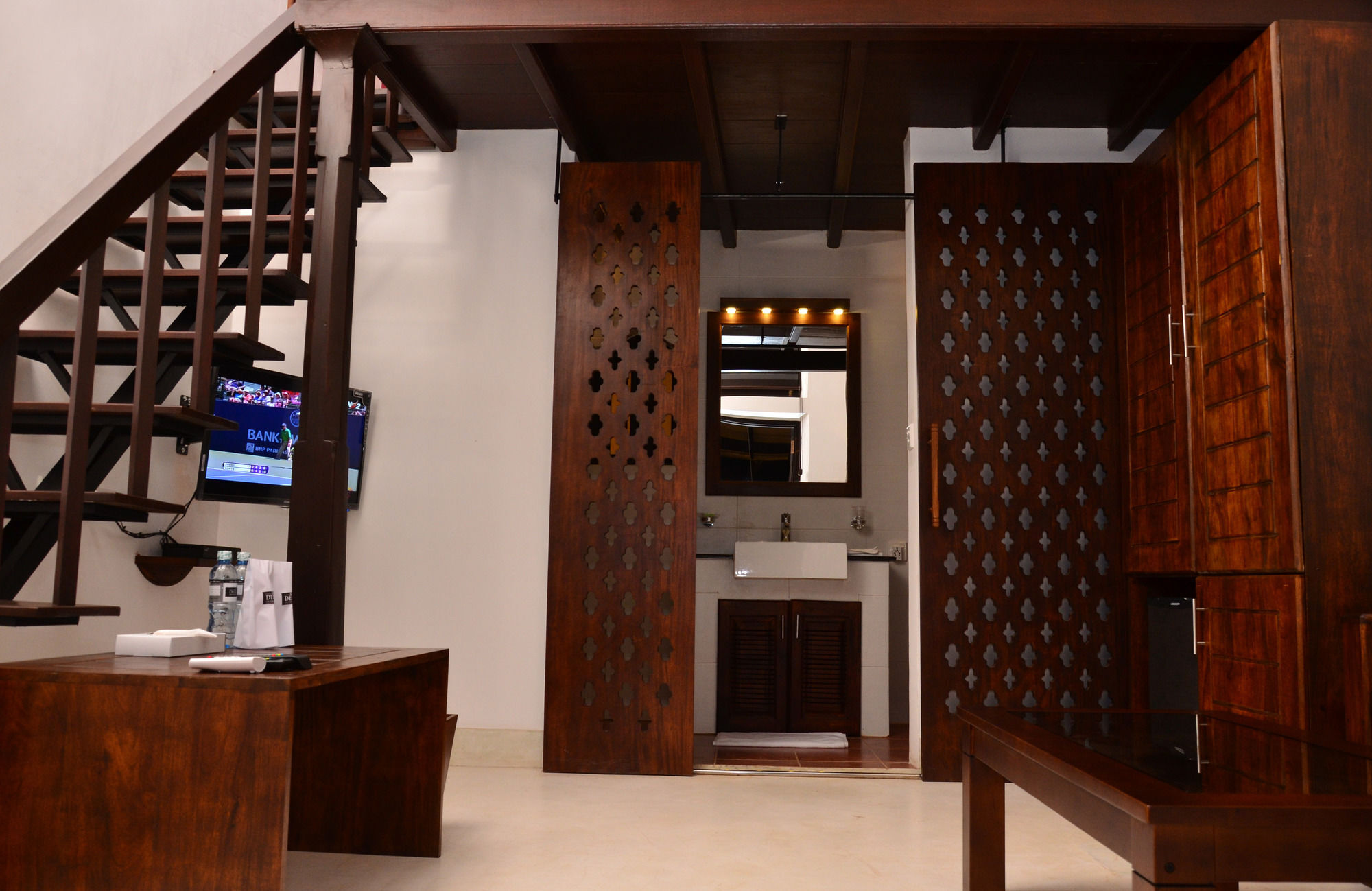 56 By Deco - Galle Fort Exterior photo